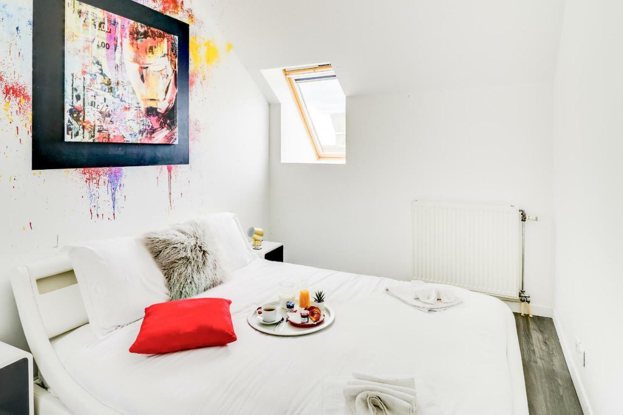 Super Hero Suite - Sdp Serris Bagian luar foto